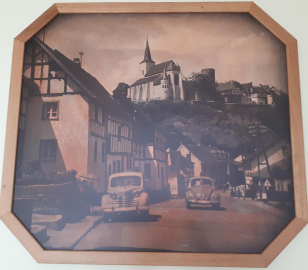 Gaestehaus Im Tal 18 Hellenthal Exterior foto